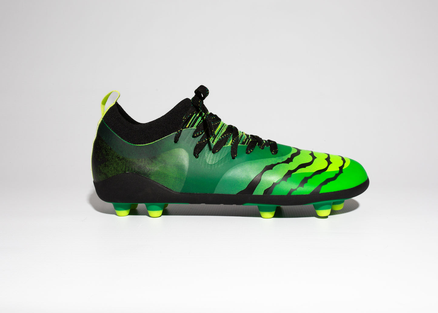 Adult Iron Lion Field Cleats Roots